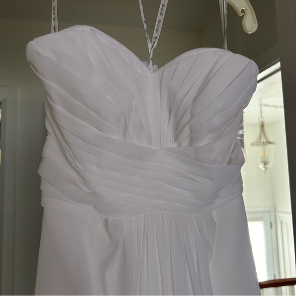 Wedding dress size 4 - Picture 3 of 14